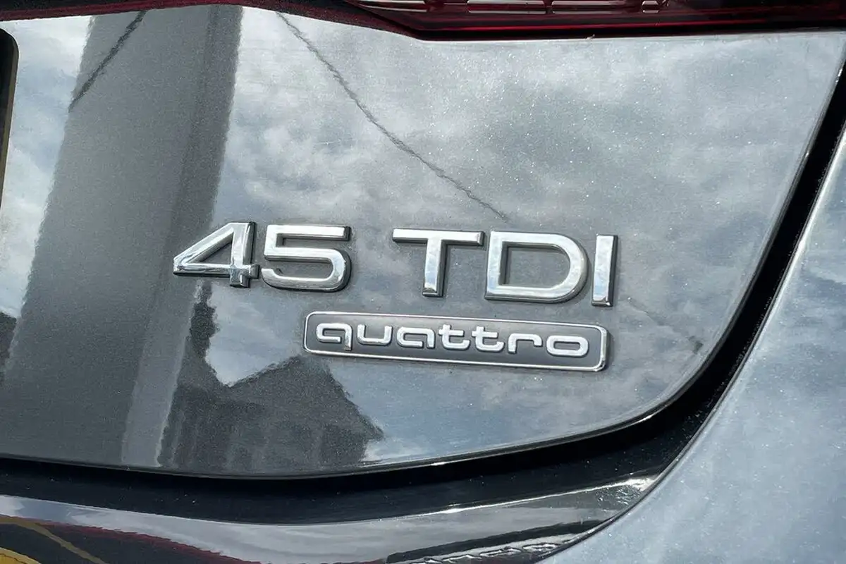 2019-audi-a7-30-45-tdi-s-line-big-20