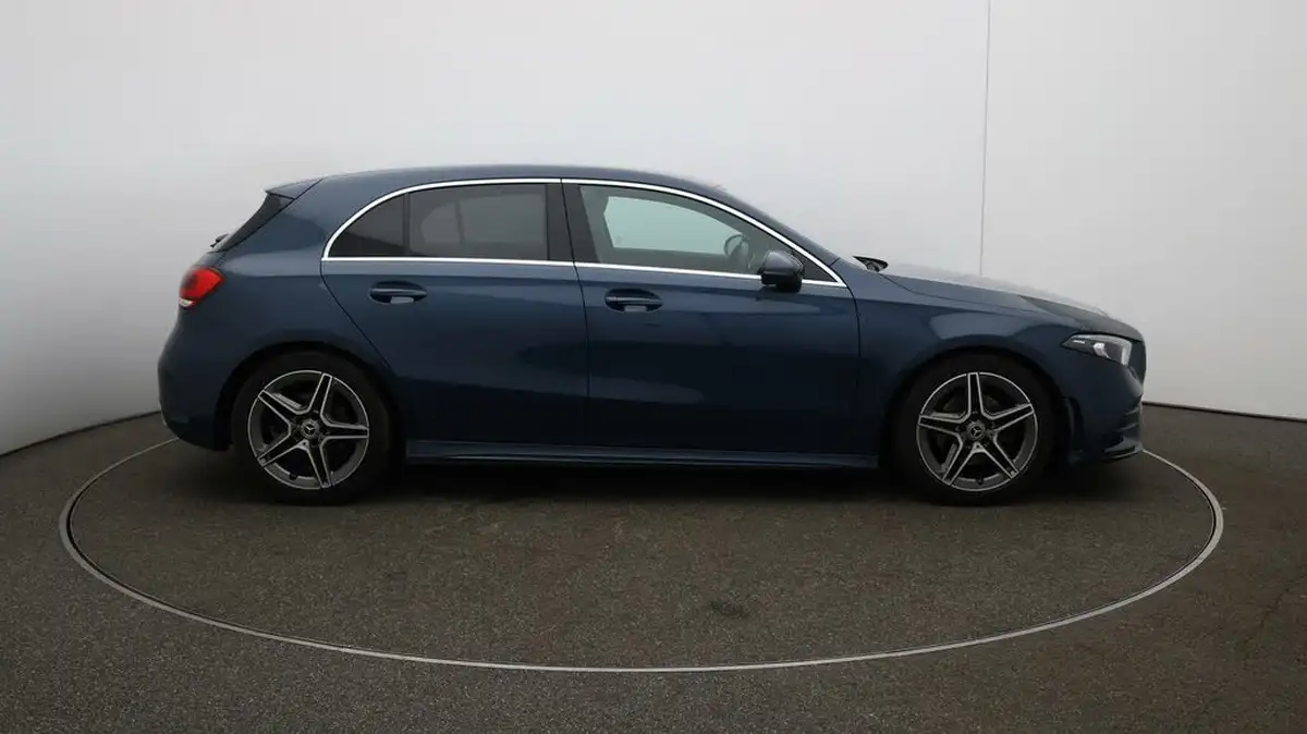 2020-mercedes-benz-a-class-13-a200-amg-line-executive-hatchback-5d-7g-dct-big-40
