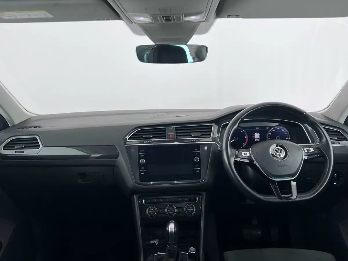 2018-volkswagen-tiguan-20tdi-sel-190ps-4motion-ss-dsg-big-16
