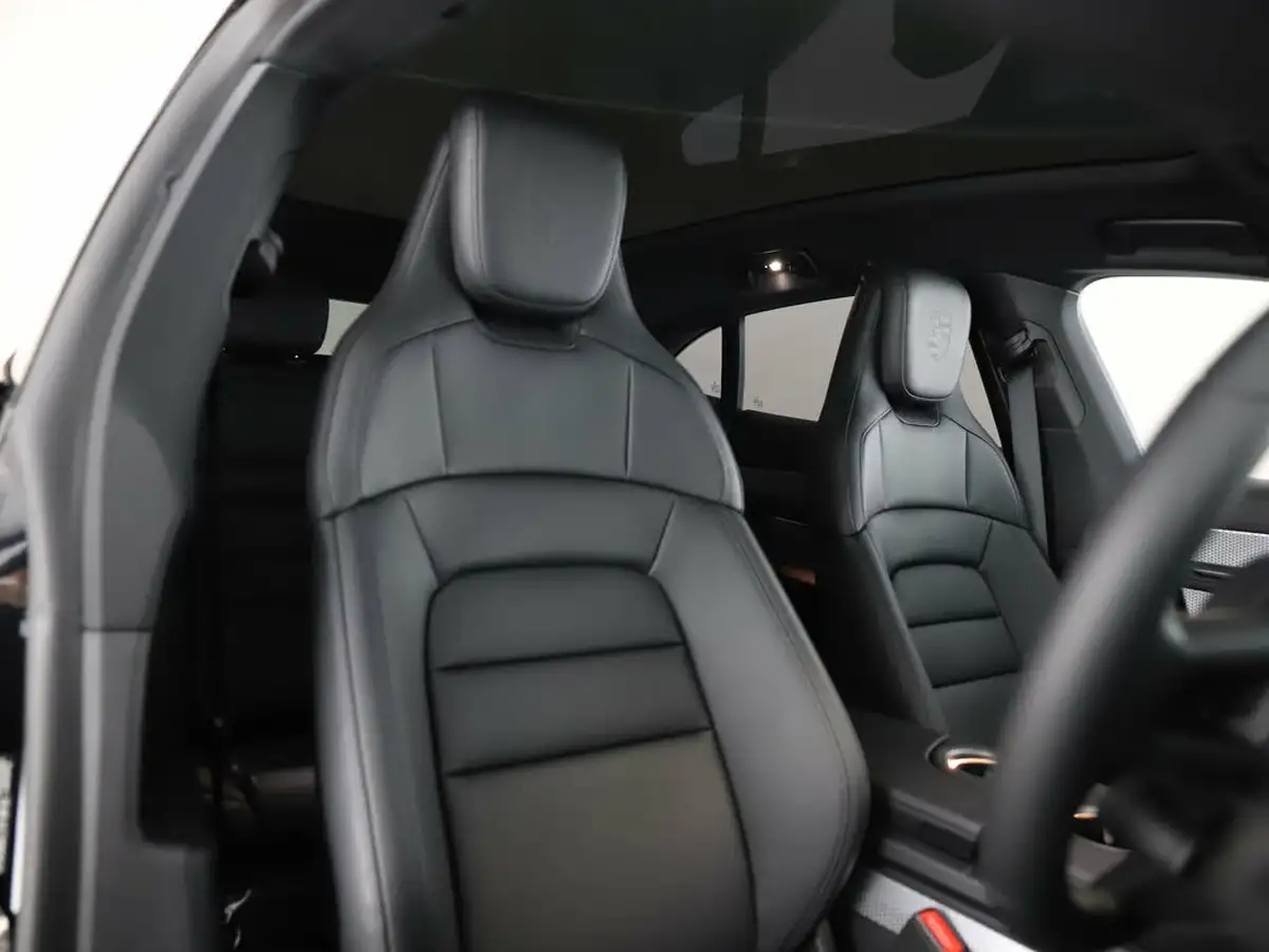 2024-porsche-taycan-e-4s-cross-turismo-598ps-big-11