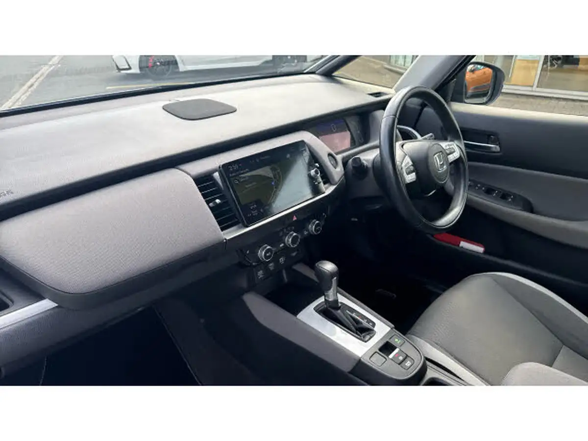 2021-honda-jazz-15-i-mmd-ex-109ps-big-1