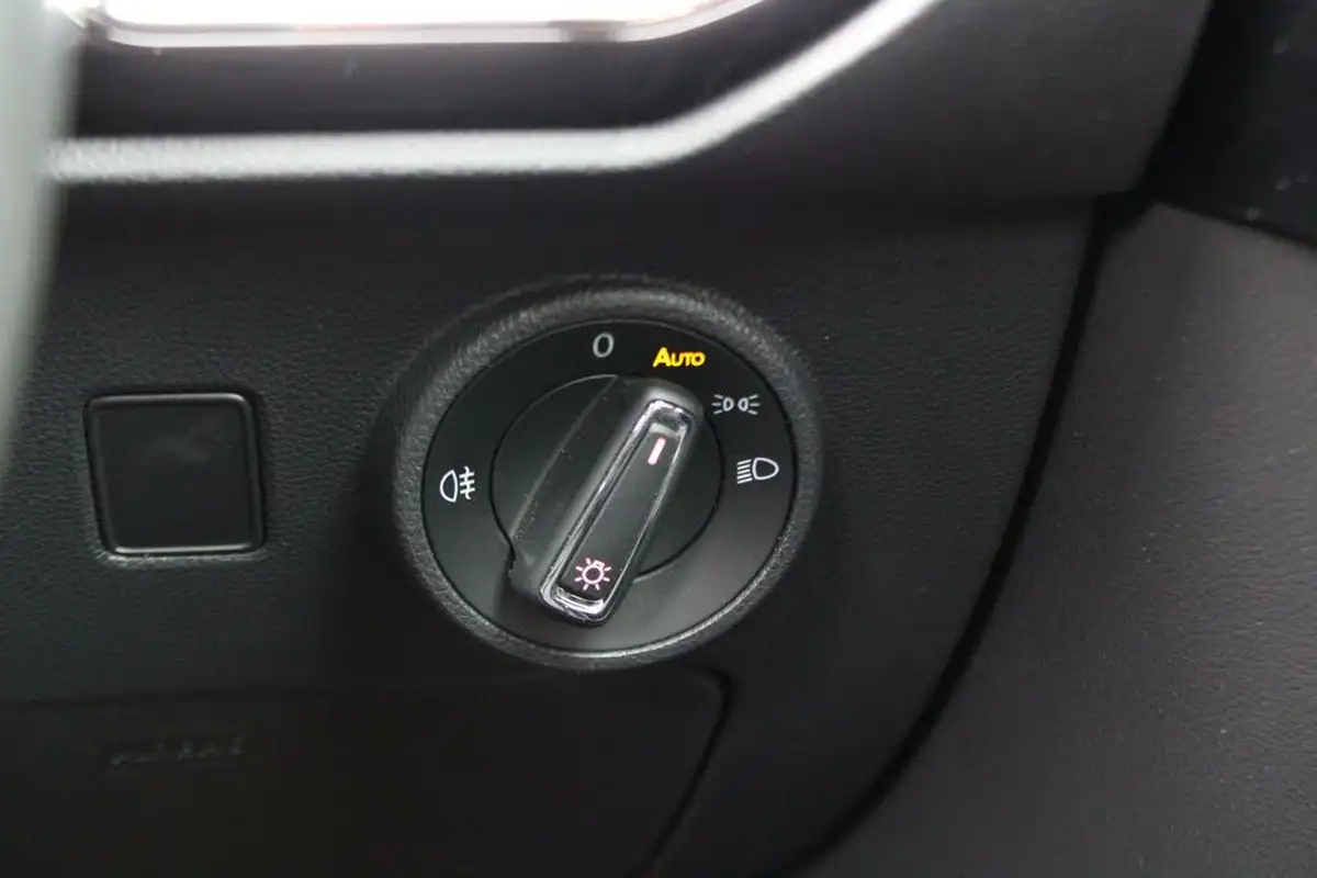 2019-seat-cupra-ateca-20-tsi-comfort-sound-pack-big-44