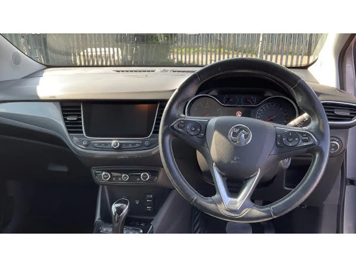 2021-vauxhall-crossland-12-elite-nav-130ps-auto-big-9