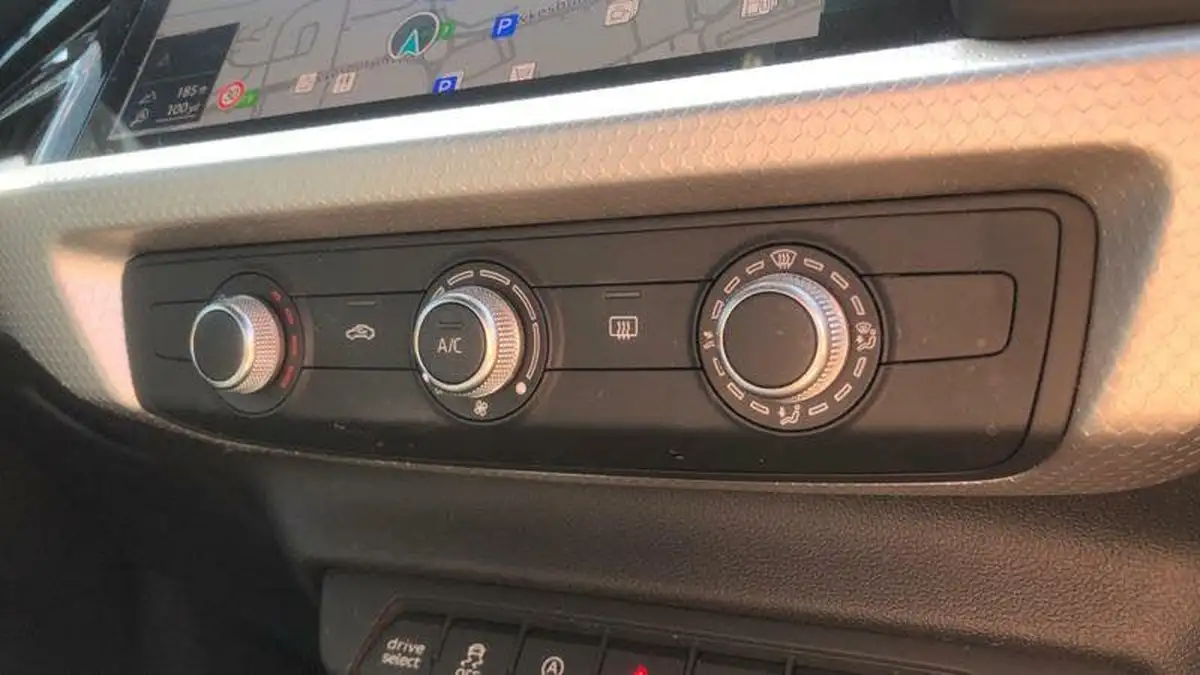 2021-audi-a1-10-30-tfsi-s-line-110ps-tronic-big-33