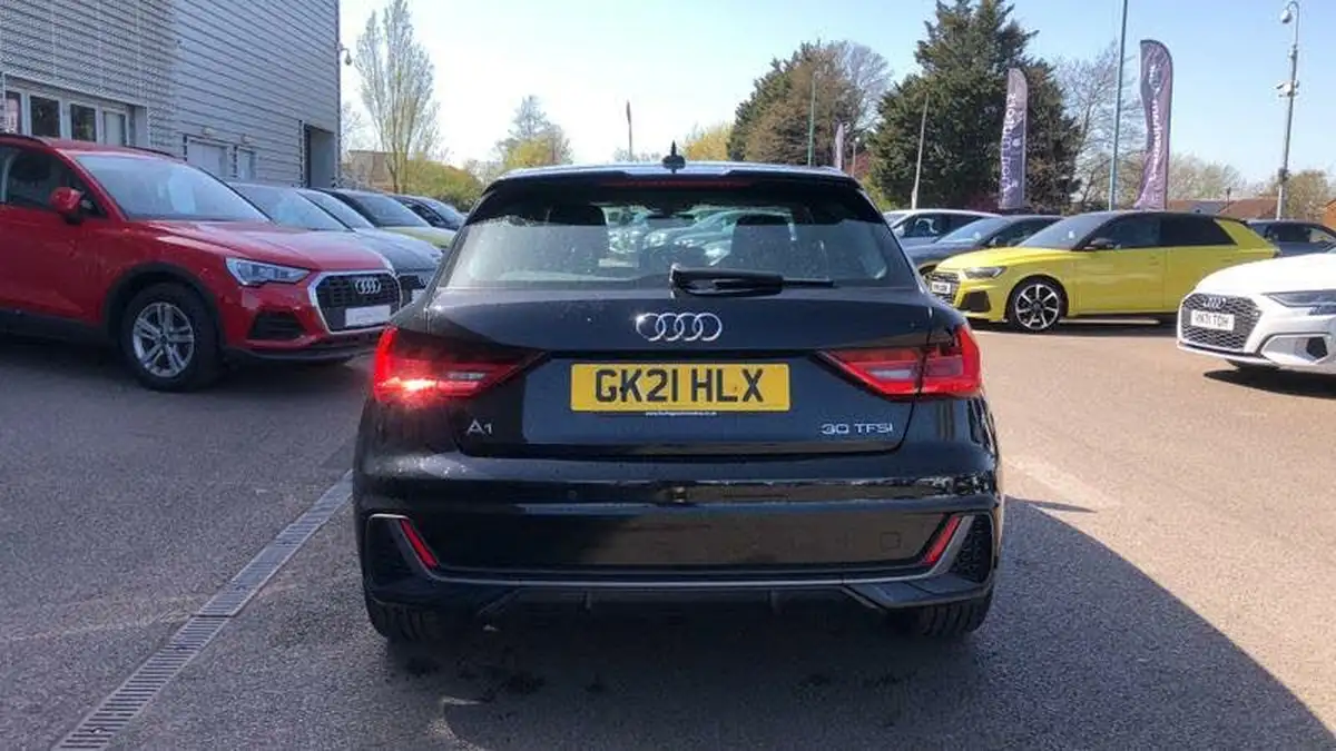 2021-audi-a1-10-30-tfsi-s-line-110ps-tronic-big-9