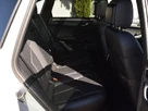 2022-porsche-macan-20-small-18