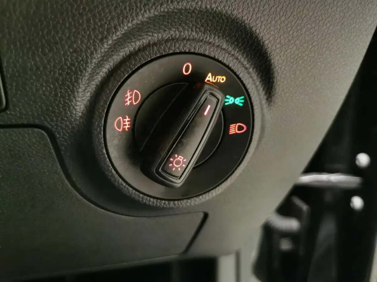 2023-seat-arona-10-tsi-fr-dsg-big-21