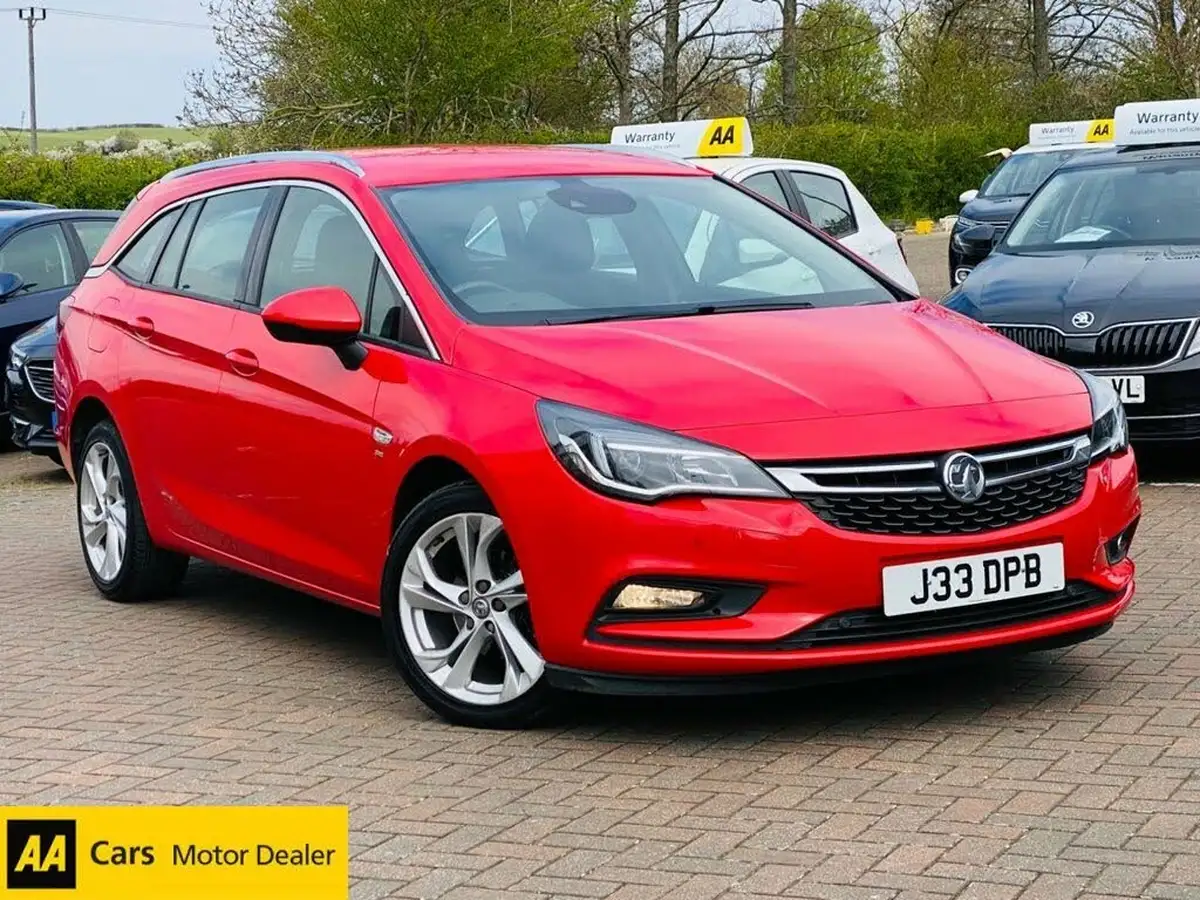 2017-vauxhall-astra-14i-16v-turbo-sri-125ps-sport-tourer-big-0