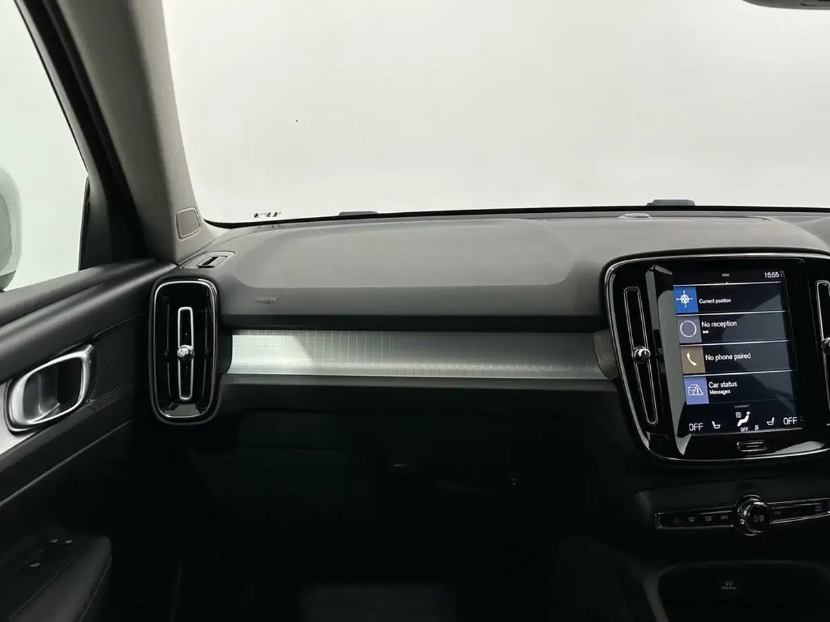 2020-volvo-xc40-20td-d3-momentum-geartronic-big-24