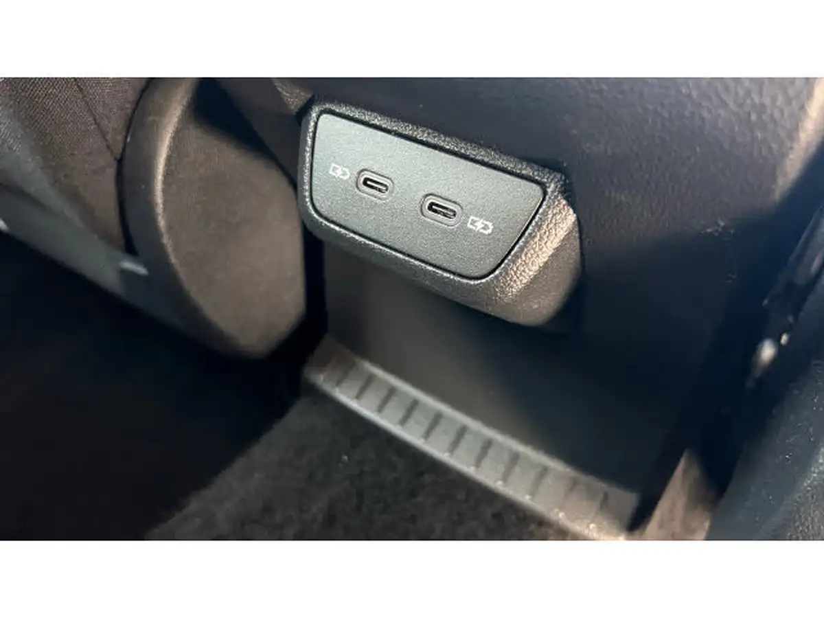 2023-volkswagen-t-cross-10-tsi-black-edition-110ps-dsg-big-33
