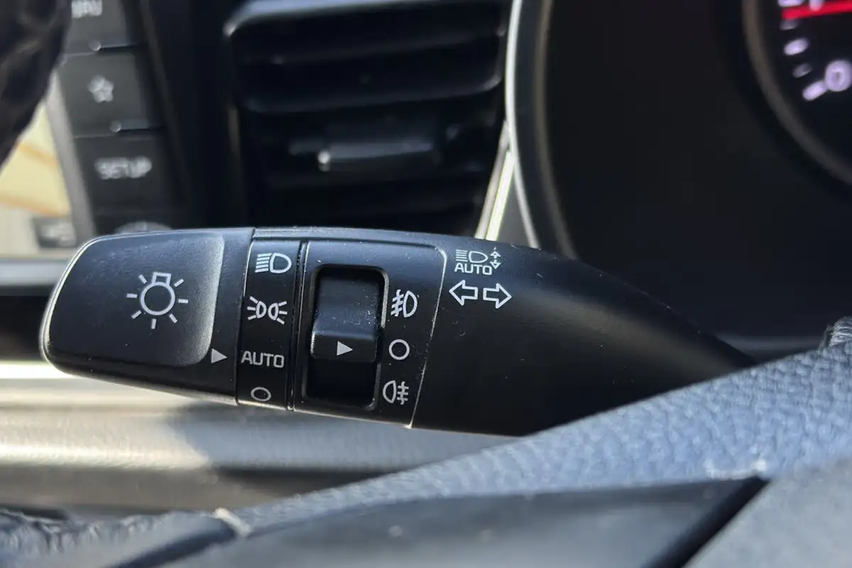 2018-kia-rio-10-t-gdi-3-99bhp-big-31