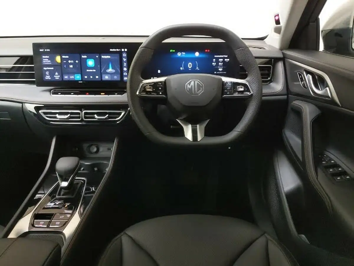 2024-mg-hs-15t-gdi-trophy-273ps-plug-in-hybrid-1496cc-auto-big-6