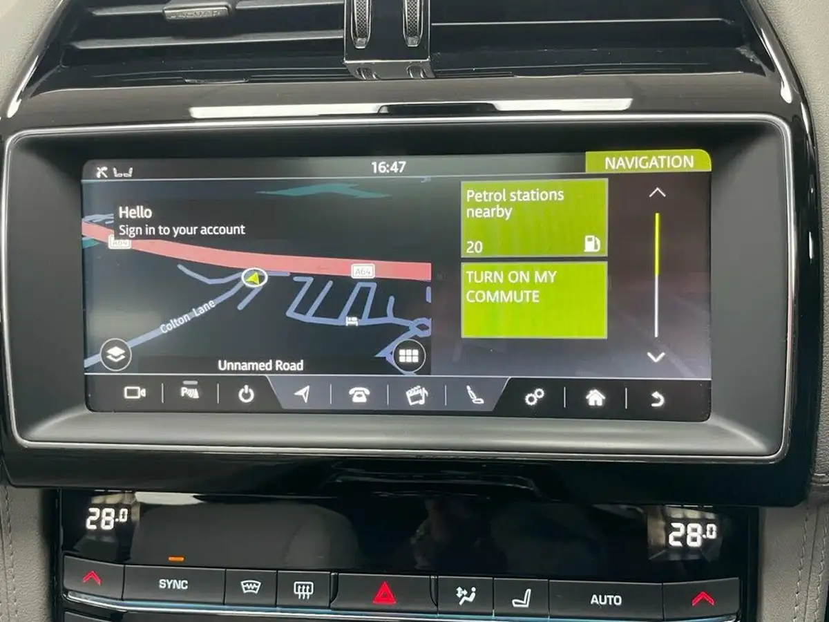 2020-jaguar-f-pace-20-i4d-portfolio-180ps-awd-auto-big-33