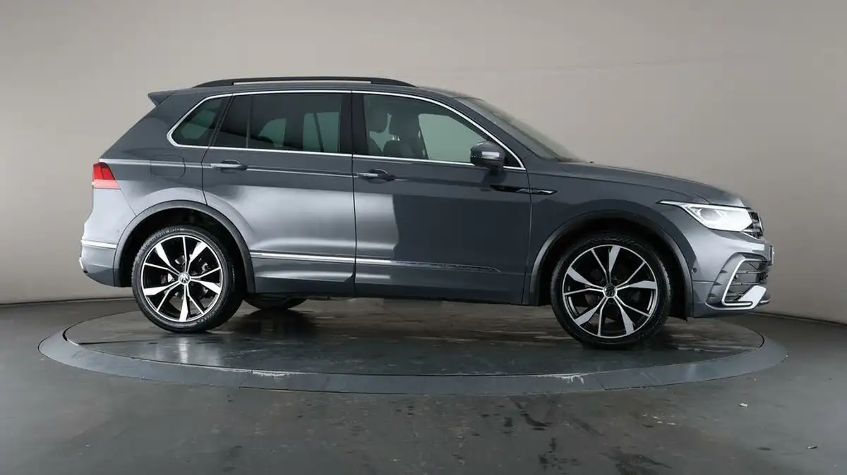 2020-volkswagen-tiguan-15-tsi-r-line-big-51