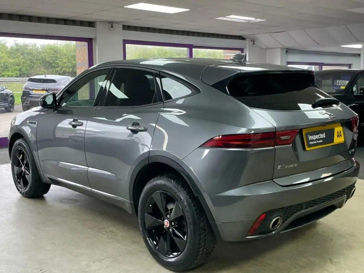 2018-jaguar-e-pace-20-i4-r-dynamic-s-200ps-big-7