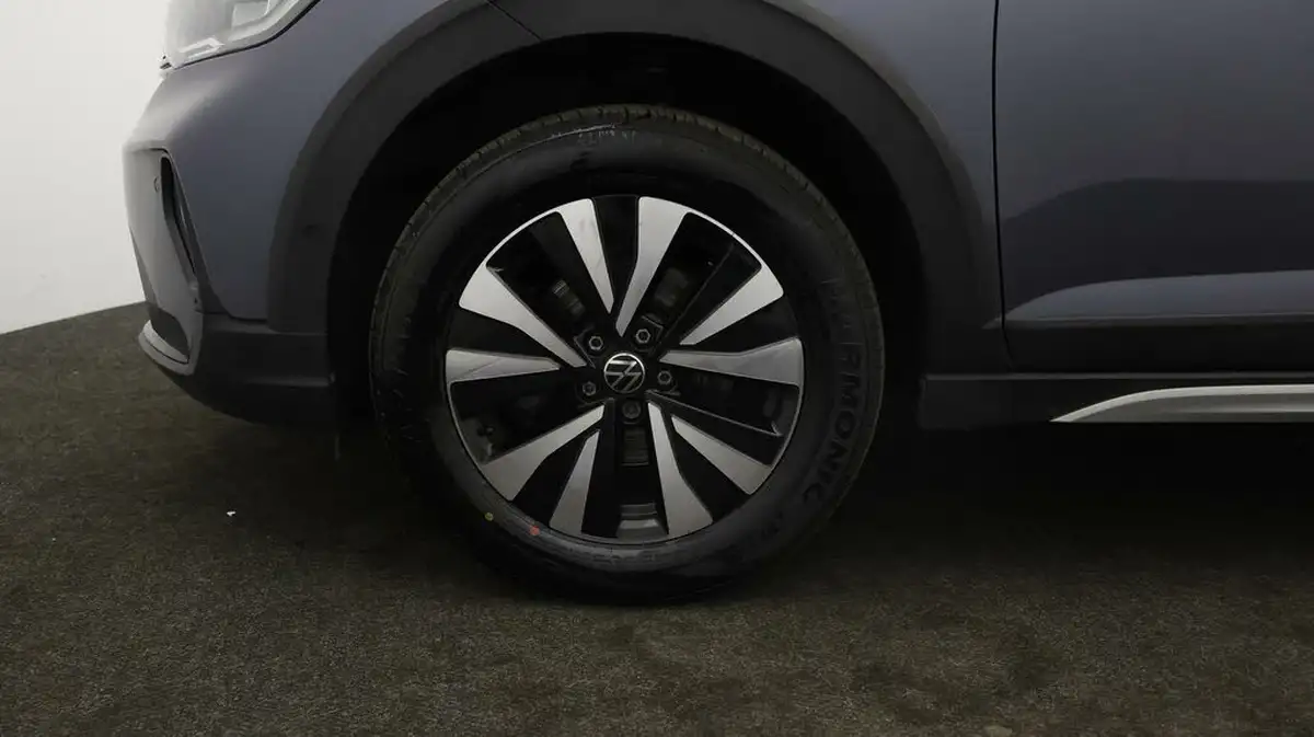2022-volkswagen-taigo-10-tsi-life-95ps-big-17