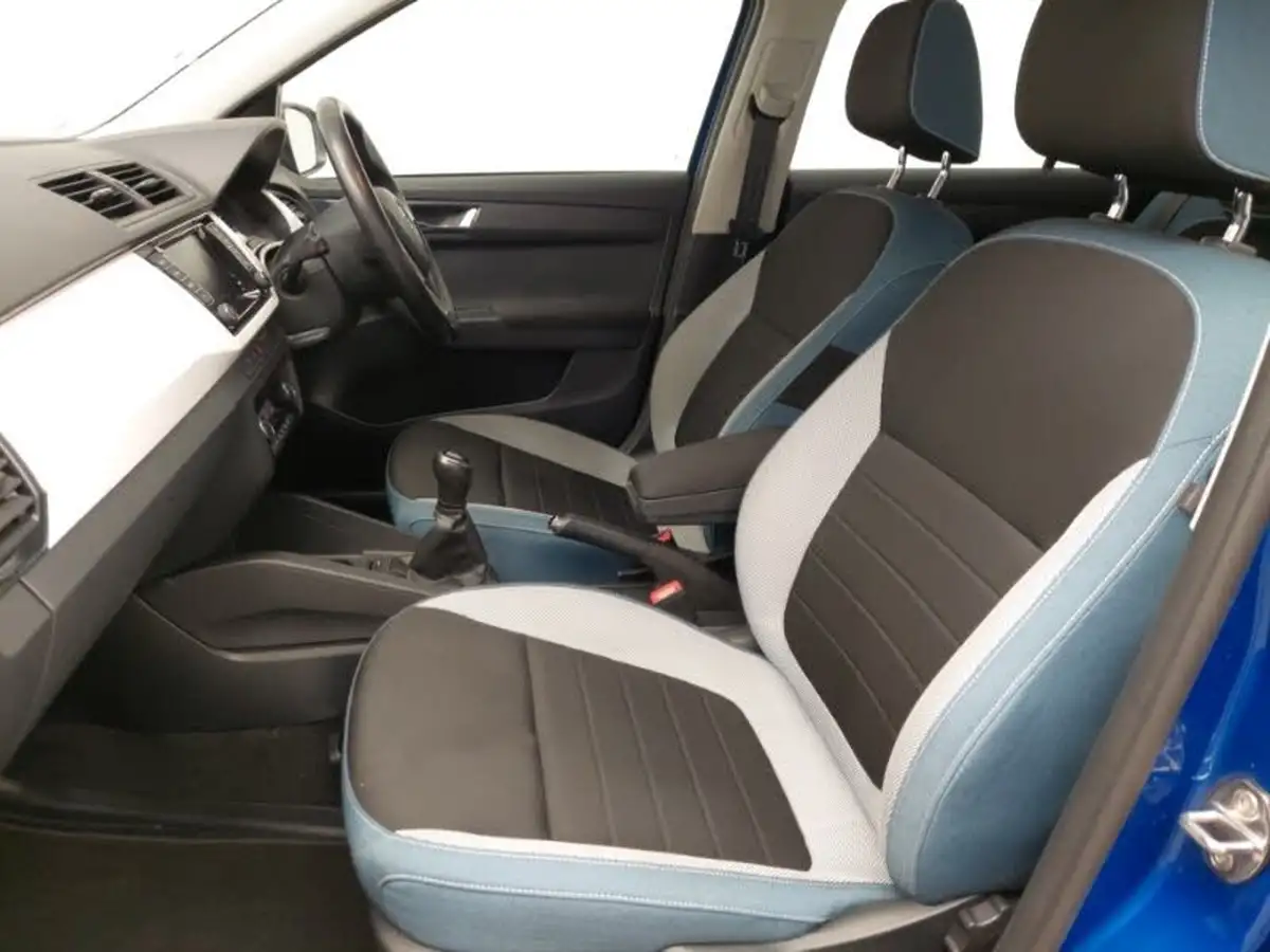 2017-skoda-fabia-14tdi-se-l-105ps-estate-big-4