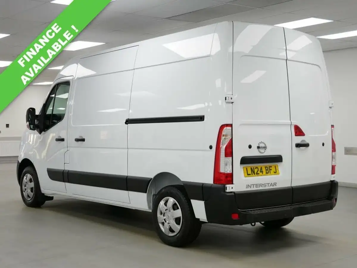 2024-nissan-interstar-23dci-f33-l2h2-acenta-135pseu6d-big-7