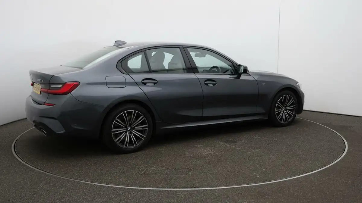 2020-bmw-3-series-20-330e-m-sport-saloon-4d-big-44