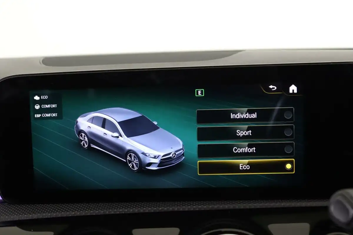 2021-mercedes-benz-a-class-13-a180-amg-line-executive-edition-saloon-4d-7g-dct-big-36