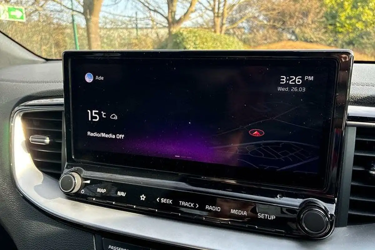 2022-kia-ceed-15-t-gdi-gt-line-big-16