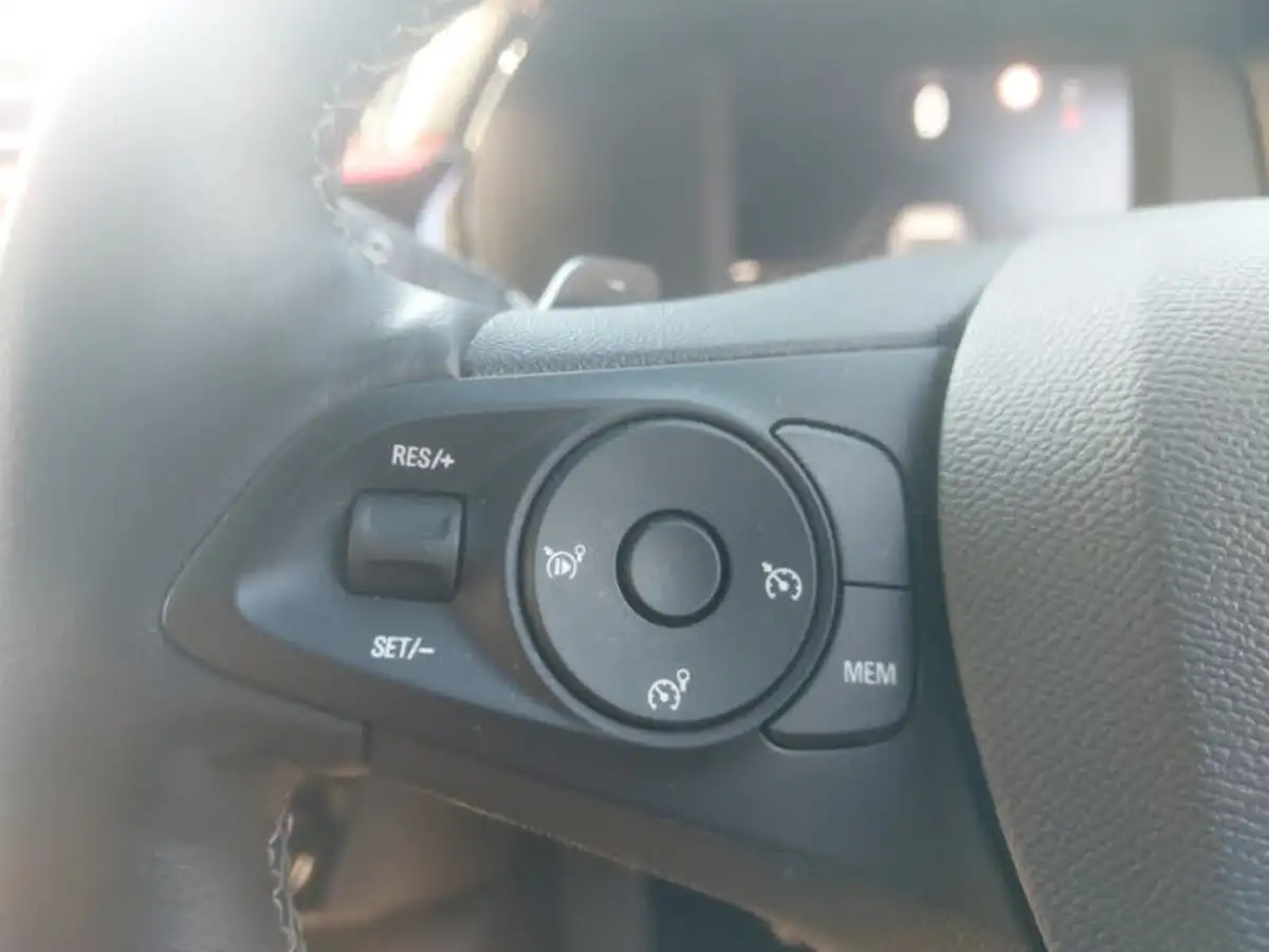 2022-vauxhall-corsa-12-turbo-sri-edition-130ps-auto-big-11