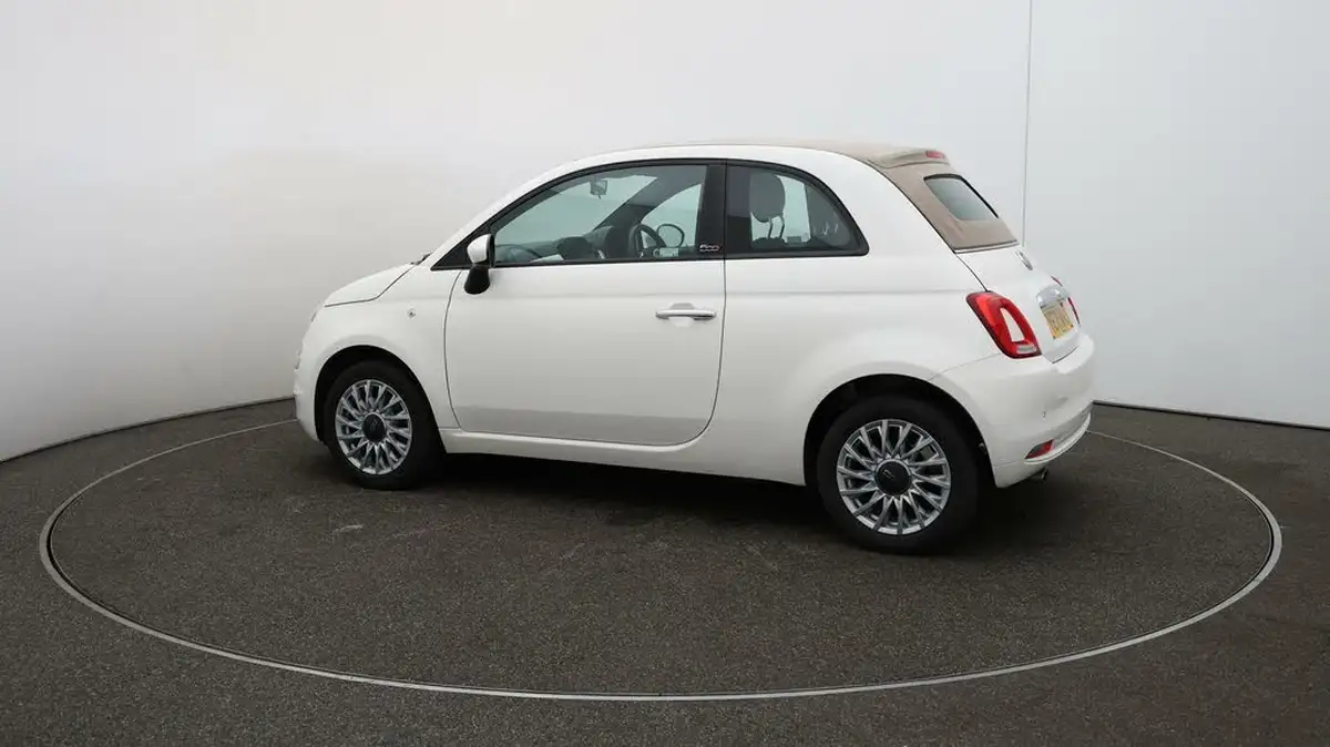 2021-fiat-500c-10-lounge-big-41