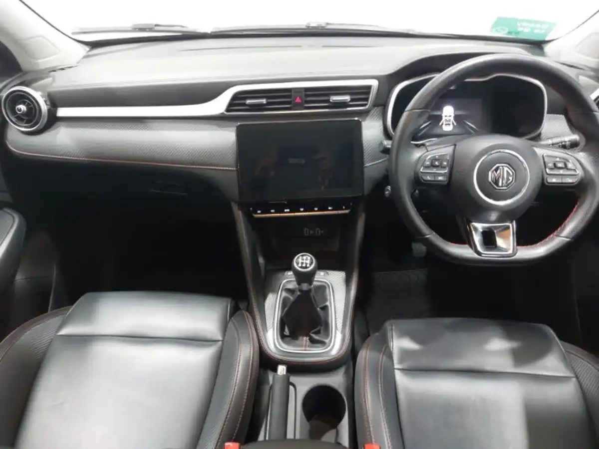 2021-mg-zs-suv-15-vti-tech-exclusive-big-2