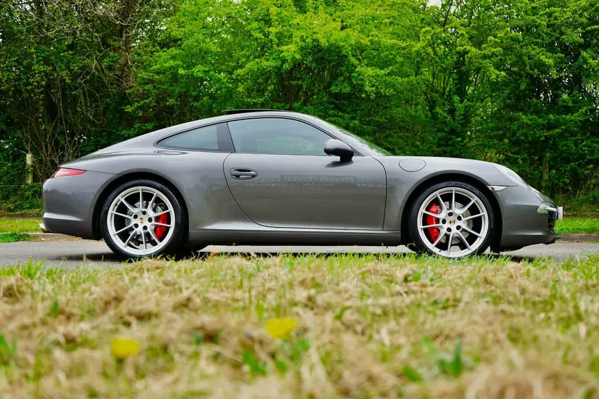 2012-porsche-911-38-carrera-s-400bhp-coupe-pdk-big-15