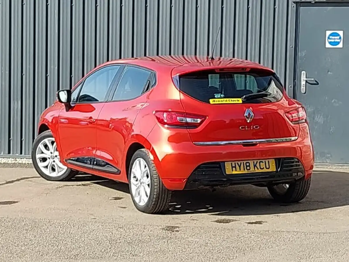 2018-renault-clio-12-dynamique-nav-big-1