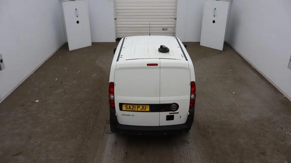 2021-fiat-doblo-cargo-16td-l1h1-sx-big-5