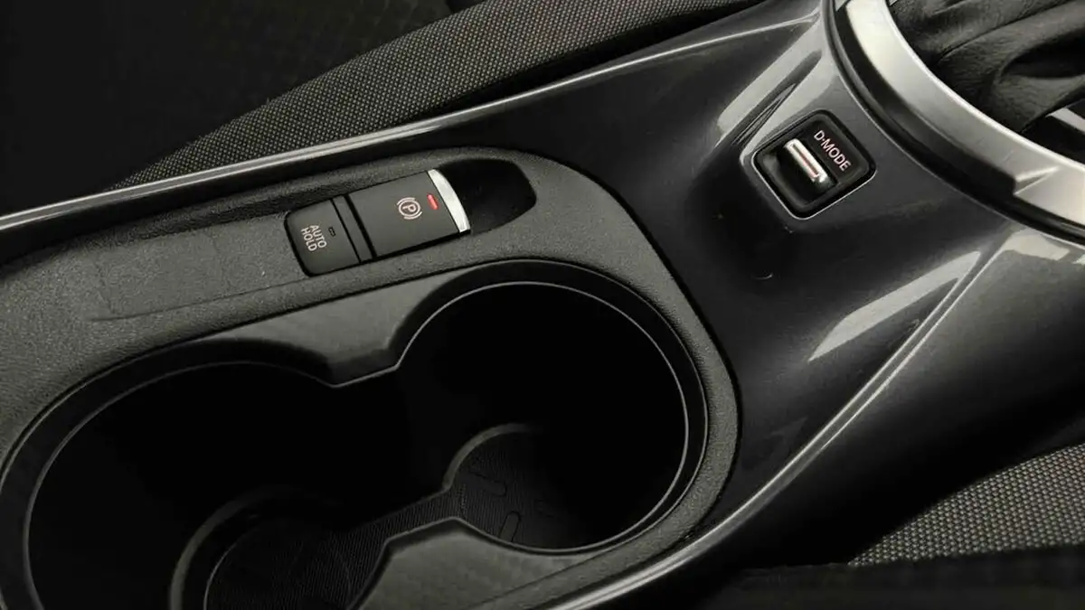 2022-nissan-juke-10-dig-t-n-connecta-dct-big-44