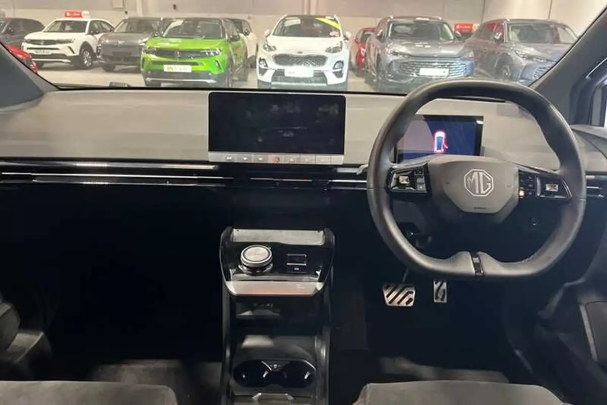 2024-mg-mg4-e-xpower-ev-big-12