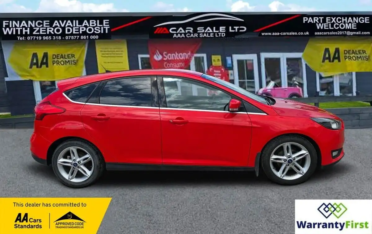 2015-ford-focus-10t-zetec-125ps-hatchback-big-6