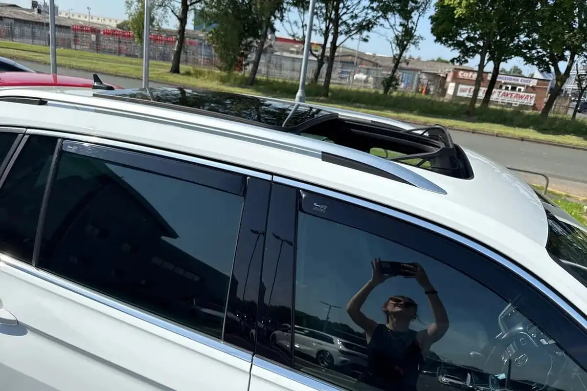 2020-volkswagen-tiguan-20tdi-r-line-tech-150ps-dsg-big-56