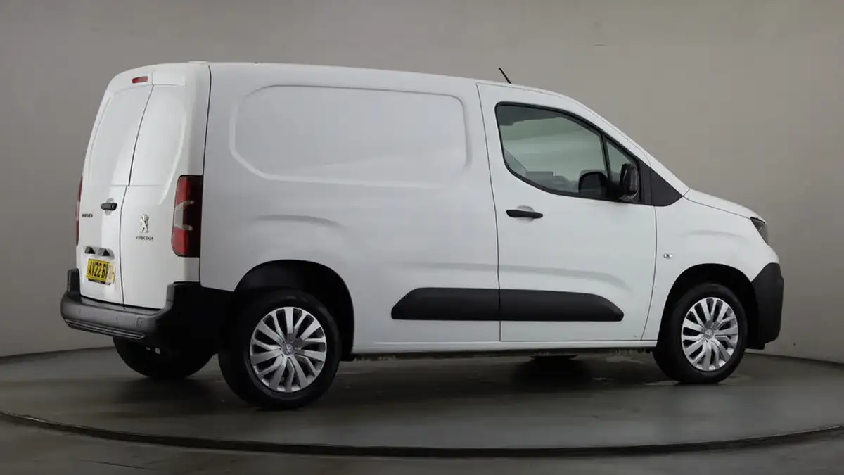 2022-peugeot-partner-15-bluehdi-1000-professional-premium-100pseu6d-big-11