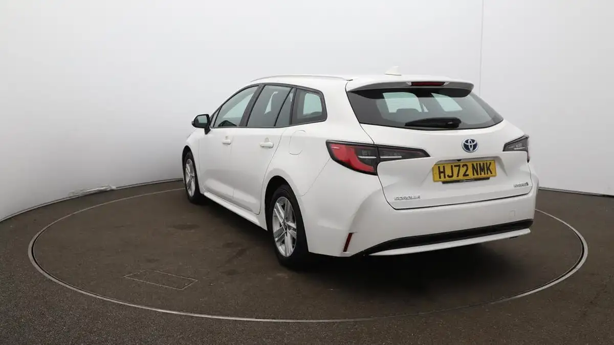 2022-toyota-corolla-18-vvt-i-icon-120bhp-spare-wheel-touring-sports-5d-big-61