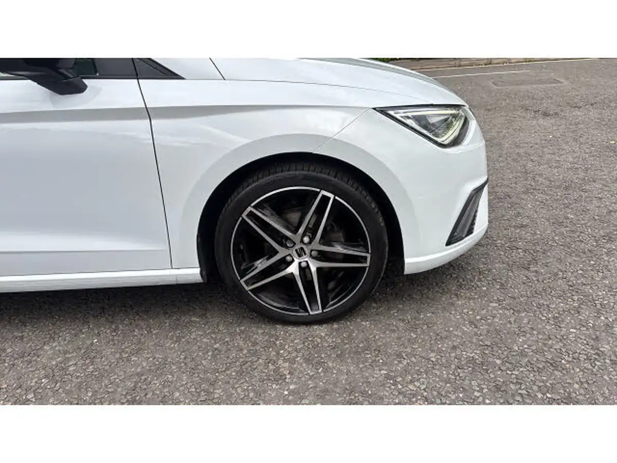 2022-seat-ibiza-10-tsi-fr-edition-110ps-big-39
