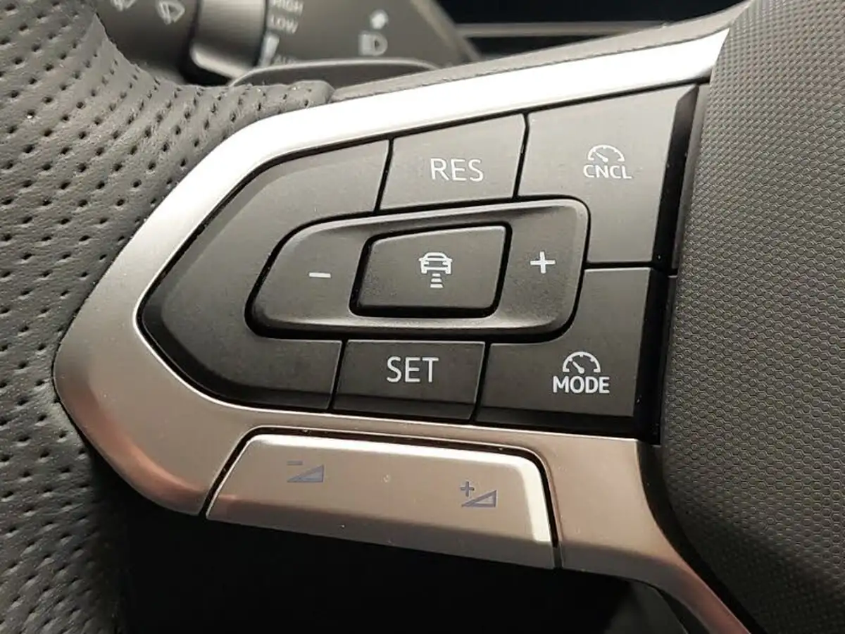 2024-volkswagen-tiguan-20tdi-r-line-150ps-big-17
