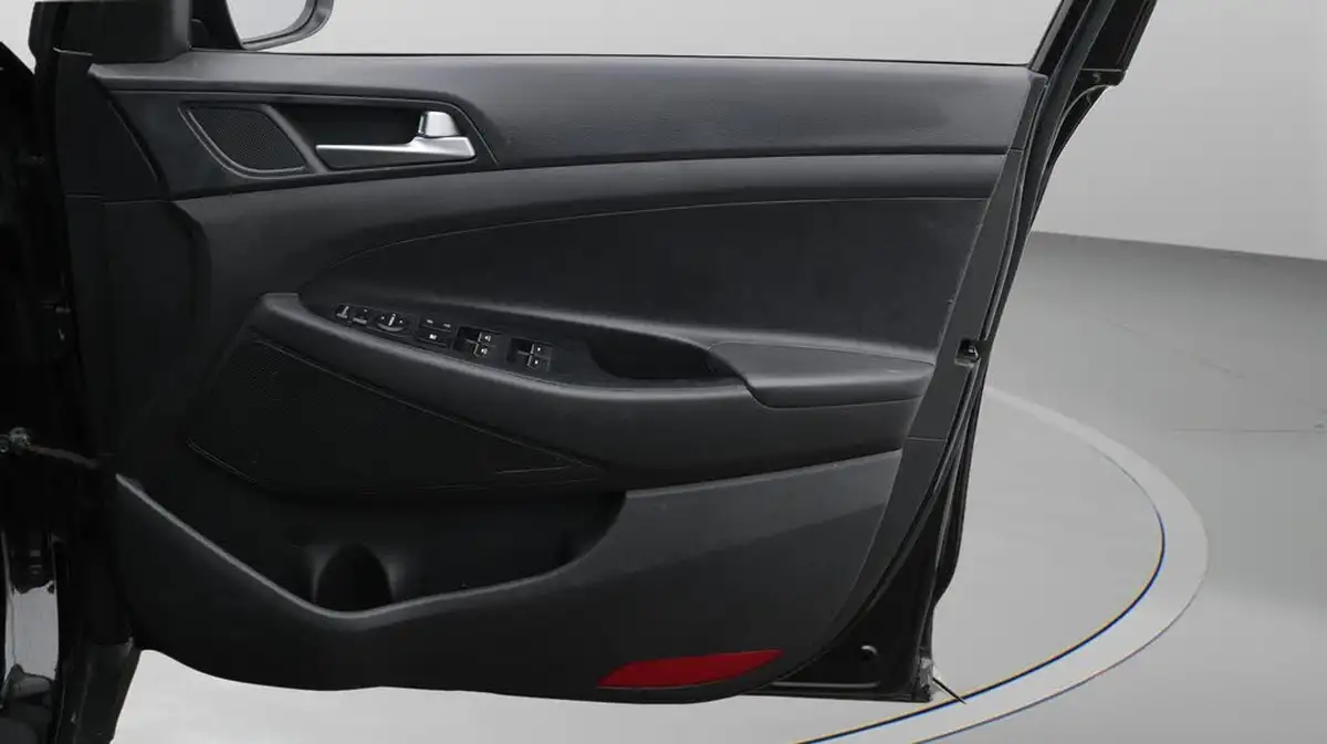 2019-hyundai-tucson-16-gdi-se-nav-big-15