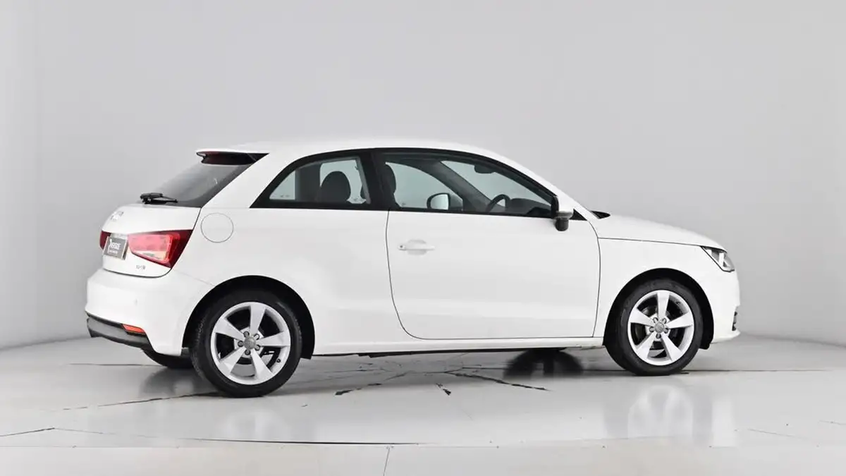 2016-audi-a1-10-tfsi-sport-hatchback-3d-big-70