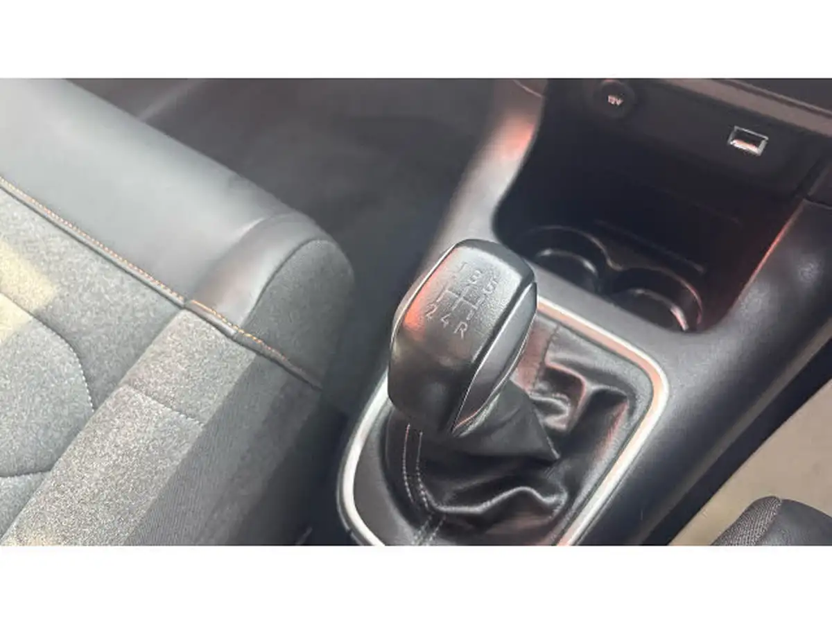 2021-citroen-c3-12-puretech-shine-plus-83ps-big-12