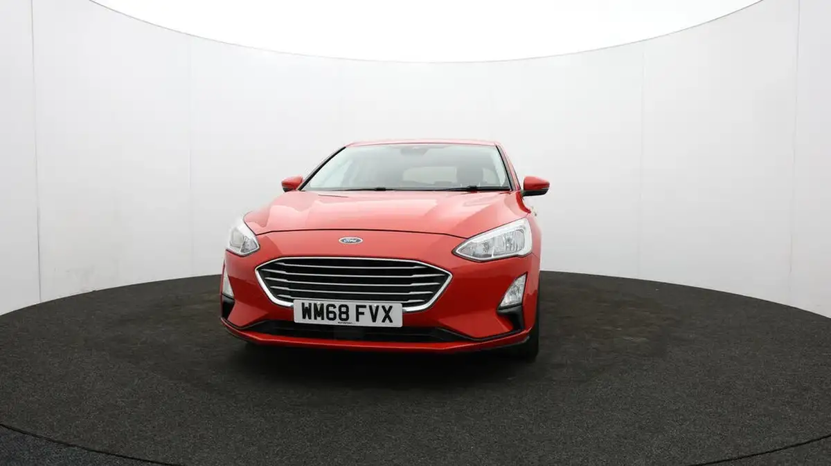 2018-ford-focus-10t-zetec-125ps-hatchback-big-56
