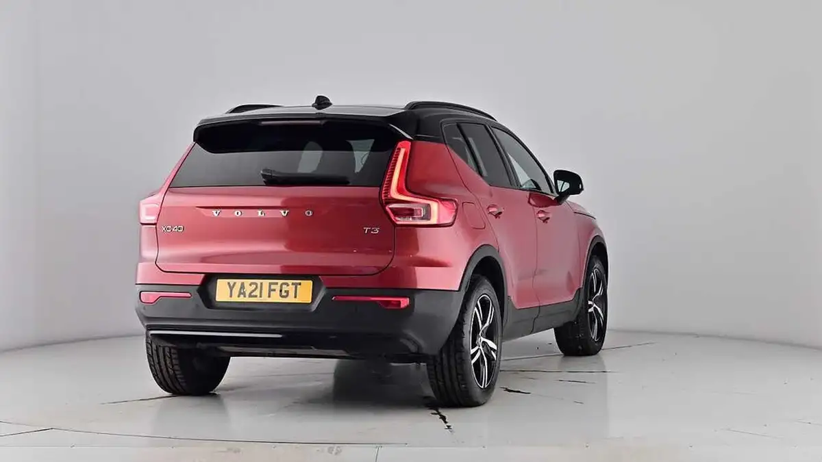 2021-volvo-xc40-15-t3-r-design-161bhp-big-71