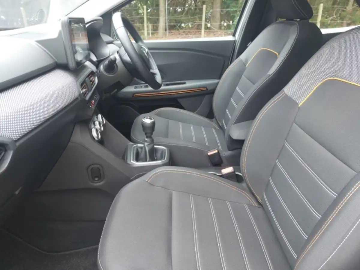 2022-dacia-sandero-stepway-10-tce-prestige-90bhp-big-4
