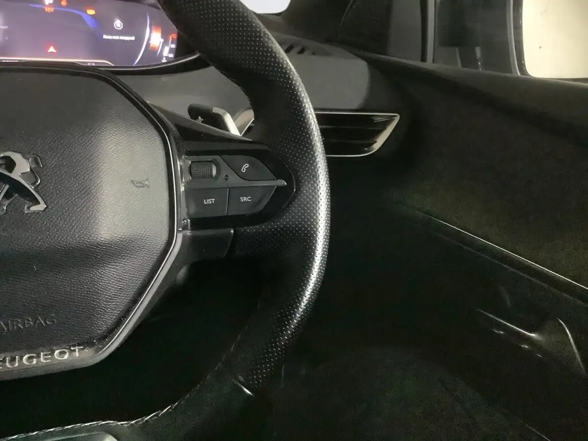 2020-peugeot-3008-suv-12-puretech-gt-line-eat8-big-20