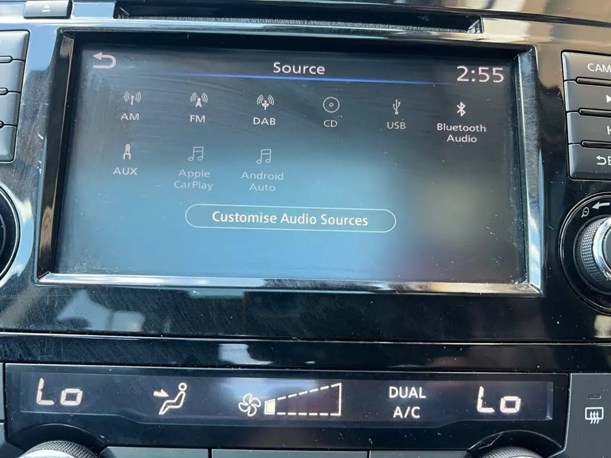 2019-nissan-qashqai-15dci-n-connecta-18in-alloys-dct-big-36