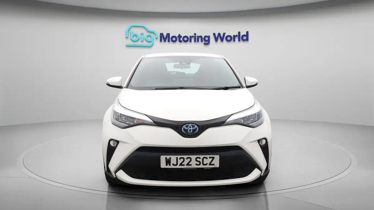 2022-toyota-c-hr-18-vvt-i-icon-big-2
