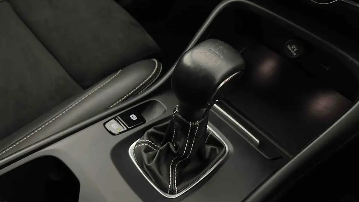 2021-volvo-xc40-15-t3-r-design-161bhp-big-19