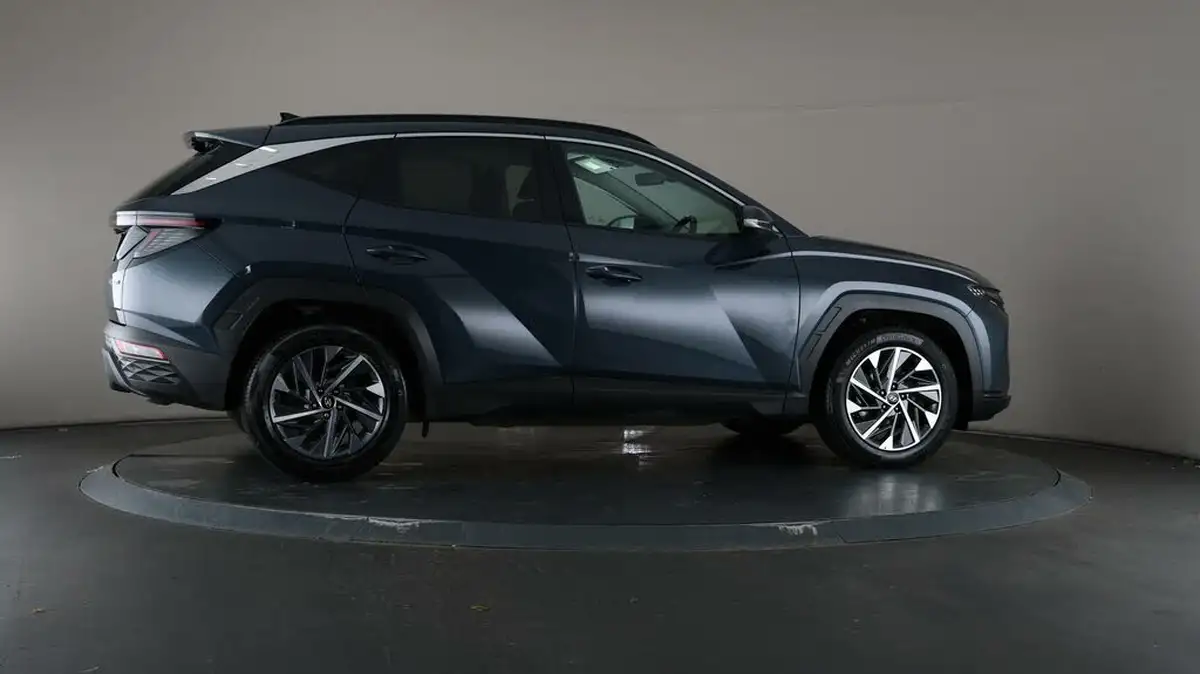 2022-hyundai-tucson-16-t-gdi-premium-150ps-big-64